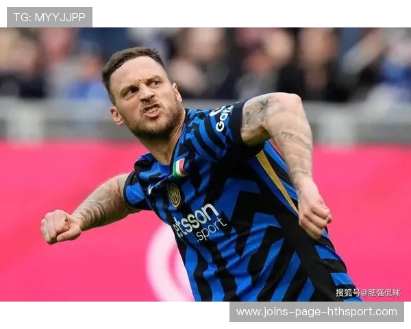 国米阿瑙托维奇禁区背身接球转身怒射全场震惊